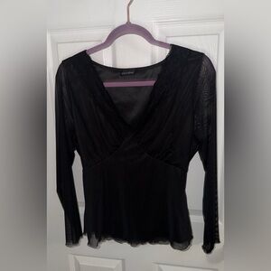 Zenobia Black Sheer-Sleeve lace V-Neck Top